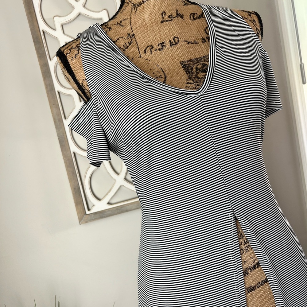 Maxi Off-Shoulder Top - Picture 7 of 7